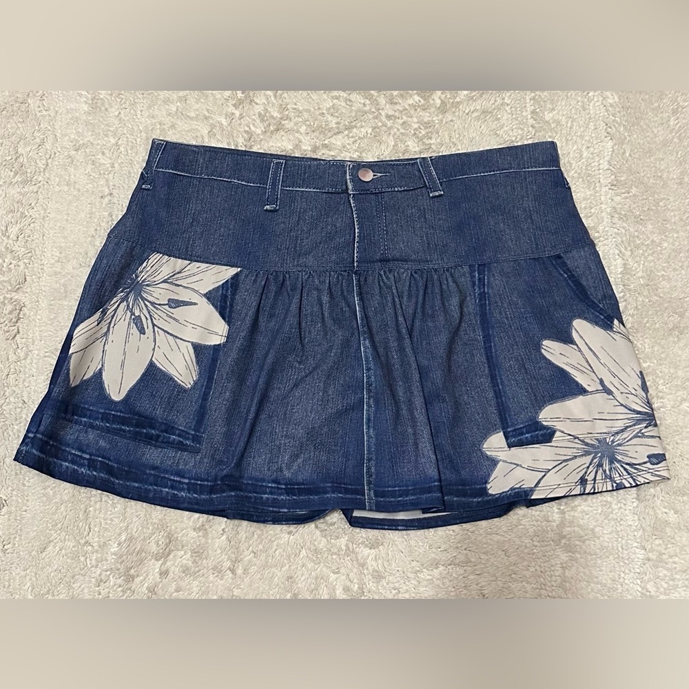 Lucky in Love Denim Skirt - Picture 2 of 7